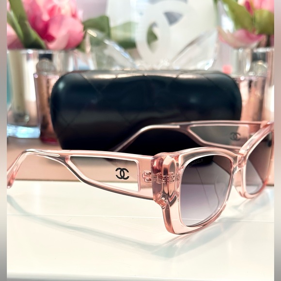 CHANEL Accessories - Pink Chanel Rectangle Sunglasses 5430 💖